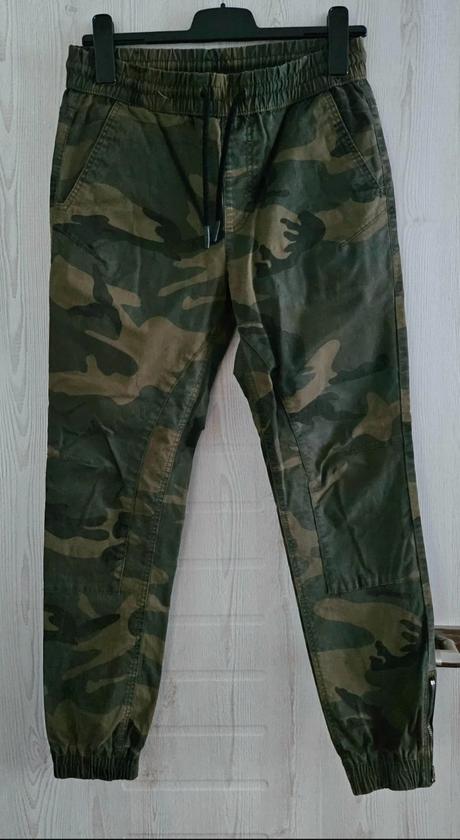 Športové nohavice, s