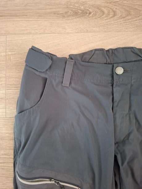 Outdoorove nohavice, 39