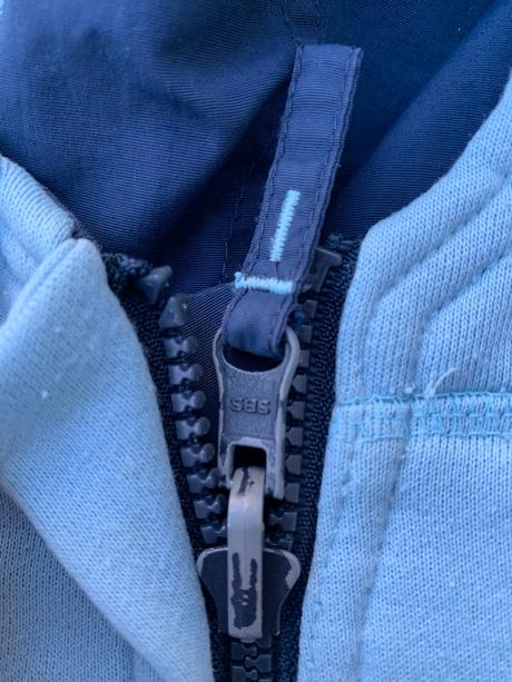 Obojstranná vetrovka, 104