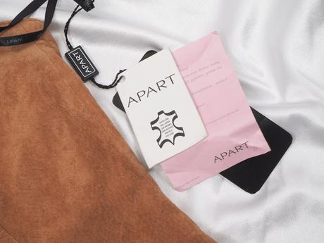 Luxusné kožené šaty apart, 38