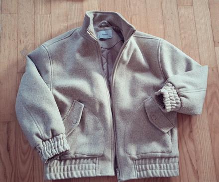 Krasna bundicka, reserved,140