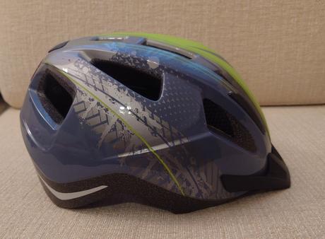 Prilba cyklistická, s