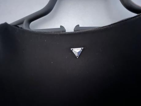 Guess tricko, guess,xs