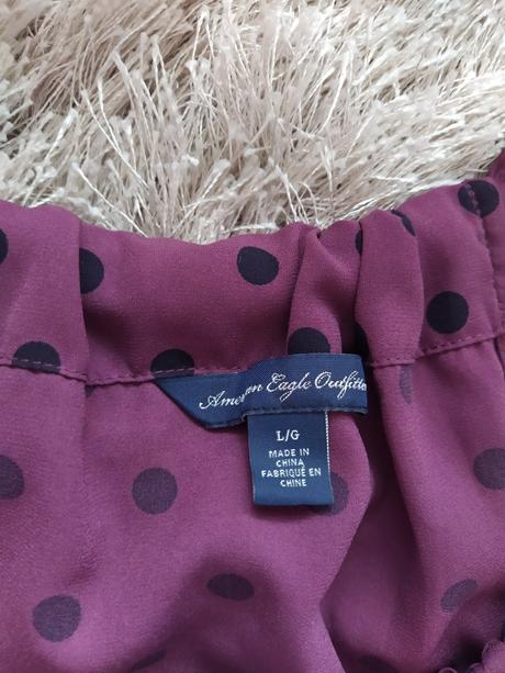 Bodkovaná bluzka, l