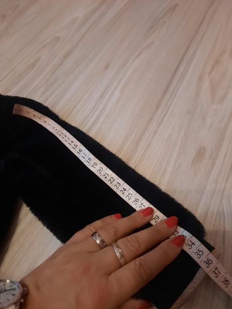 Prechodná bundicka, 104