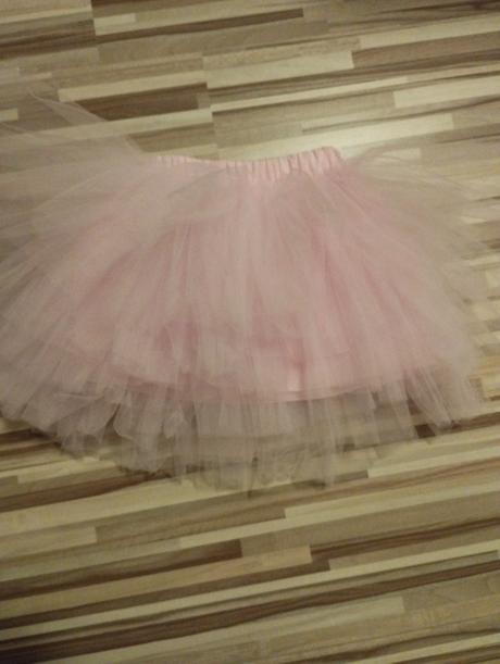 Nádherná tylova sukňa 7vrstvova, 104