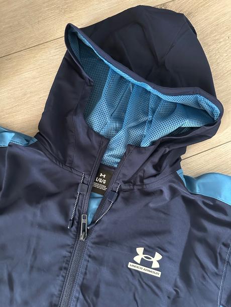 Pánska športová bunda under armour l, under armour,l