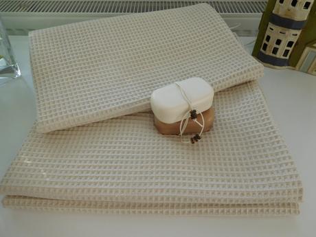 Vaflová bavlna - uteráky-140 x 70 cm, nové, 