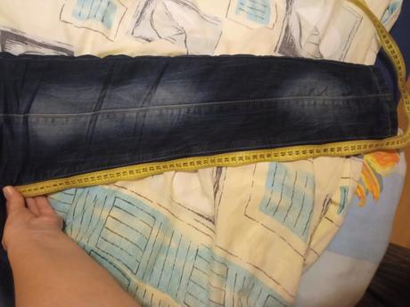 Zateplené jeginsy rifle s motýľom, 134