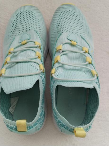 Nazúvacie tenisky, deichmann,35