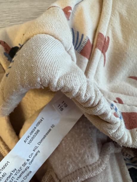 Tepláková súprava, 110