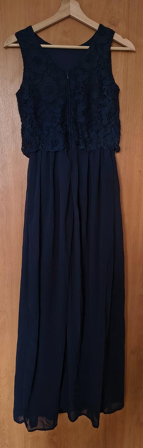 Spoločenské šaty v. s, s