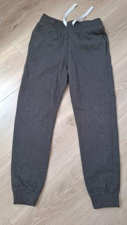 Chlapčenské tepláky tenké, h&m,140