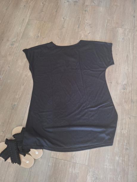 Oversize trickove saty cartoon,