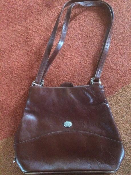 Kožená kabelka,
