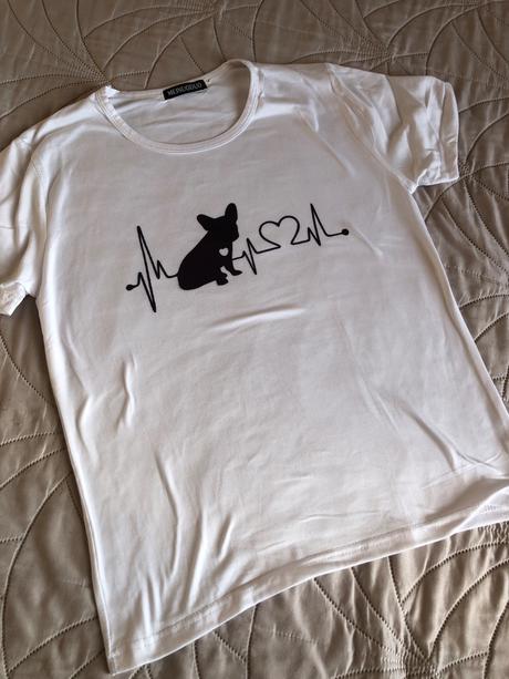 Tricko s buldockom, xs