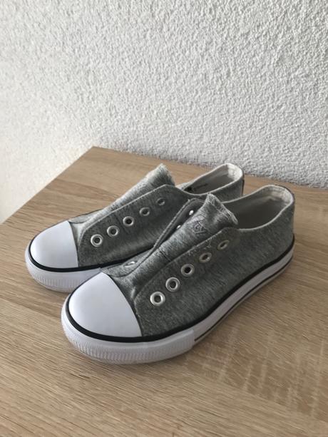 Tenisky nasuchovacky, 28