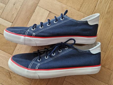 Plátené tenisky, 39