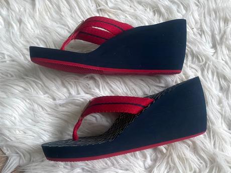 Tommy hilfiger šľapky na platforme, tommy hilfiger,38