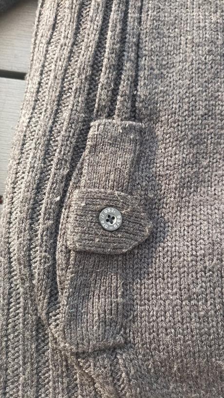 Sveter vel. 146/152, c&a,146