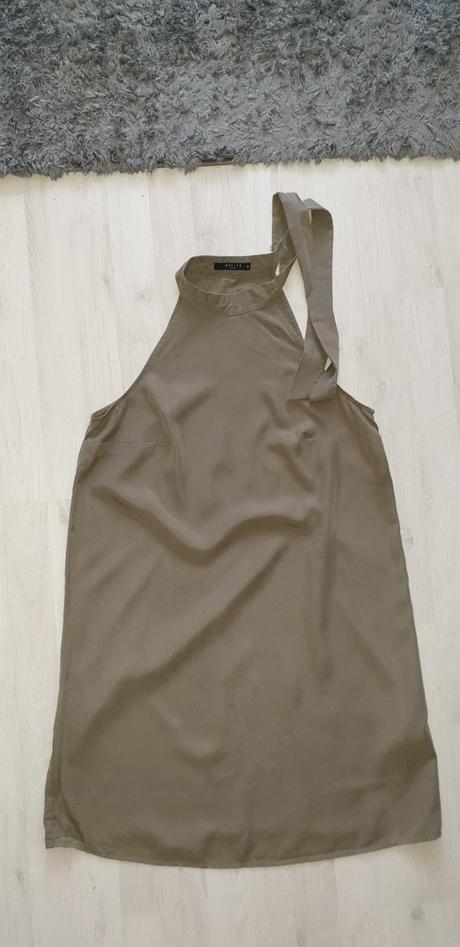 Letné šaty uni, mohito,36