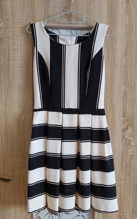 Pruhované šaty veľ.s, s