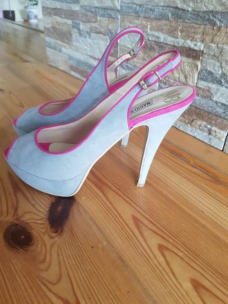 Sandale belucci top stav velkost 39, 39