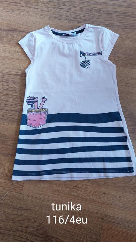 Tunika, 116