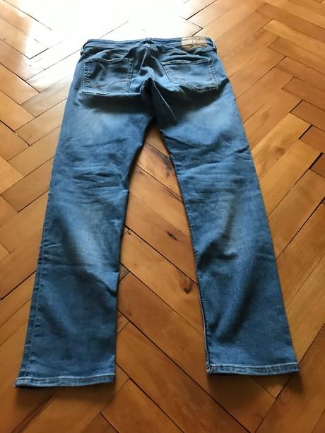 Pánske rifľové nohavice jack & jones - slim/glenn, 34