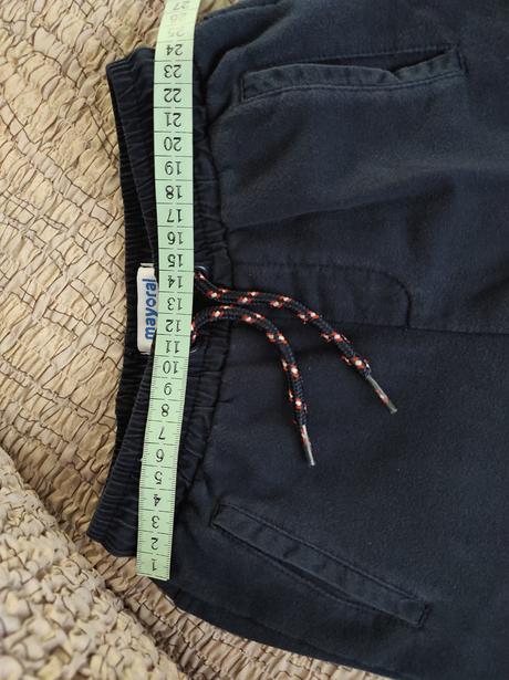 Predám chlap. teplákové mayoral nohavice veľ. 104, mayoral,104