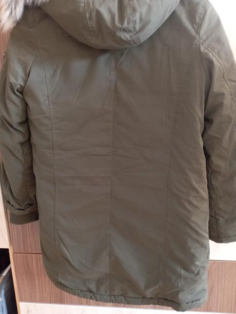 Dievčenská bunda, c&a,176