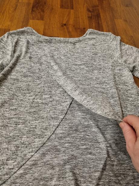 Krásny top s rozparkom na chrbte - xl, xl