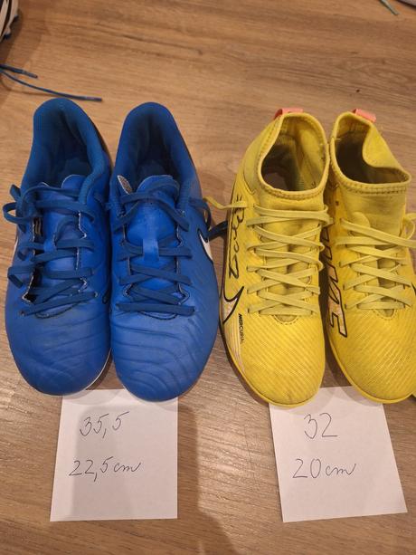 Kopačky a halovky, nike,33