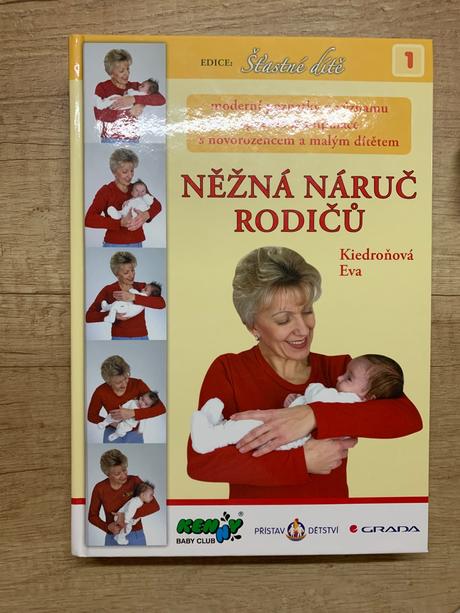 Eva kiedroňova nežná  náruč rodičov, 