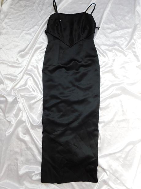 Luxusne pekne šaty na slavnost, 36