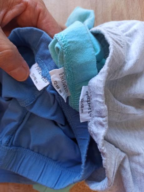 Kraťasy v . 86, f&f,86