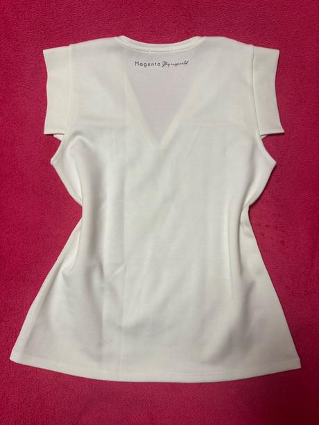 Tričková vesta krémová biela zn. magenta, m