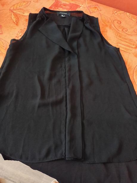 Top čierny 34, atmosphere,34