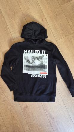 Pekná mikina, c&a,146