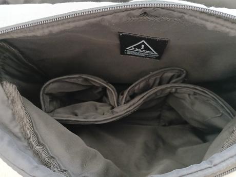 Taska na kocik mutsy, mutsy