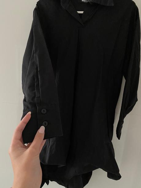 Extravagantné košeľové šaty, s