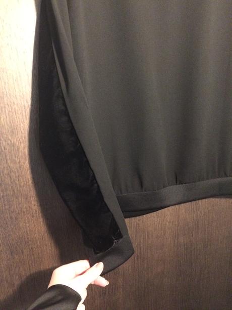 Zamatová mikina s tylom, xs