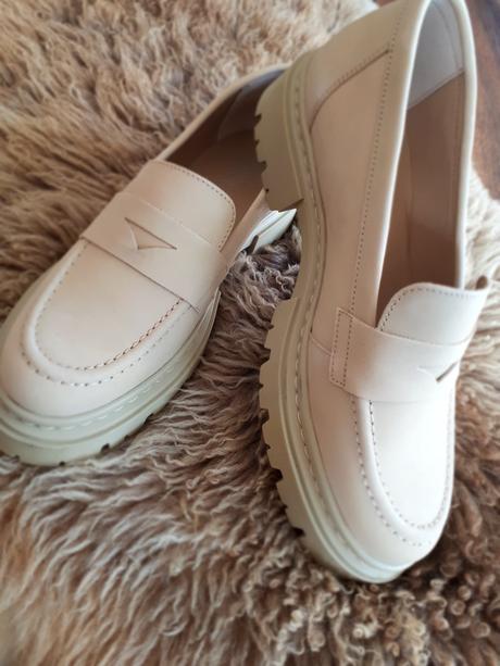 Kožené poltopanky bullboxer vel 41/42, 41