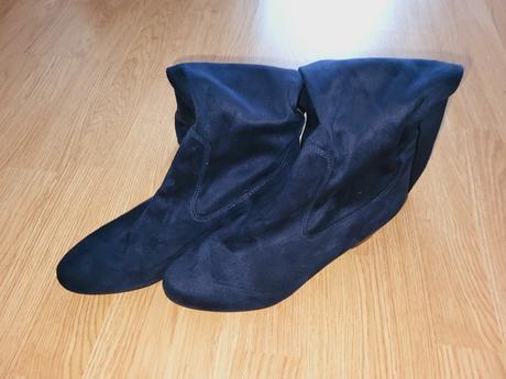 Semišové čižmy, 40