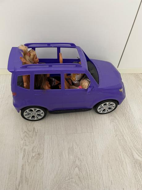 Barbie auto, 