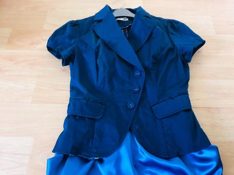 Elegantné šaty na svadbu, s