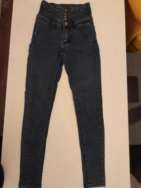 Rifle s vysokým pásom, 26