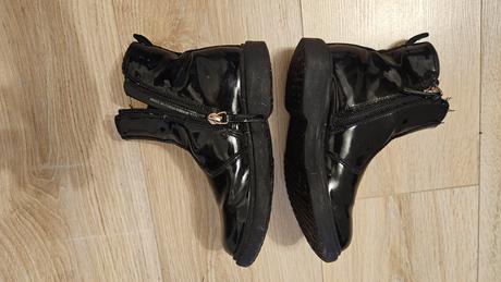 Štýlové lakované topánky, next,32