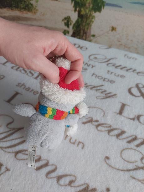 - vianočný plyšový tučniačik,