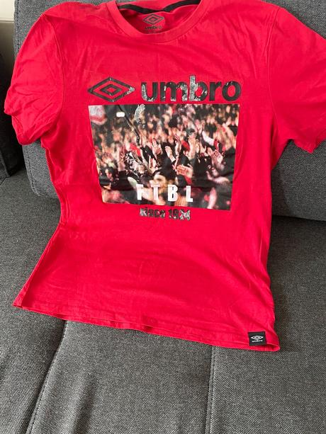 Umbro červené nové futbalové tričko, umbro,m